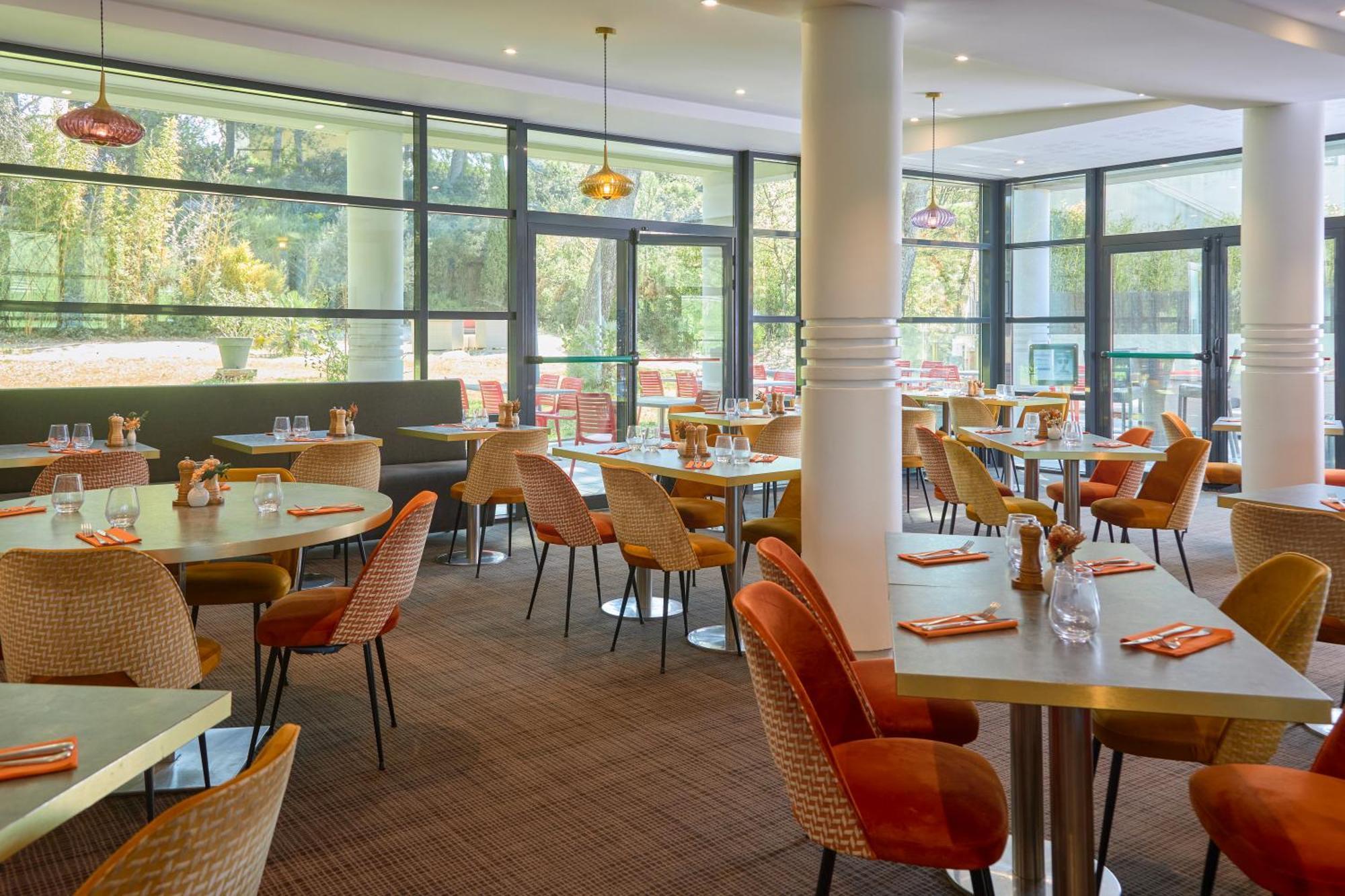 Mercure La Duranne Gare Tgv 4* Aix-en-Provence
