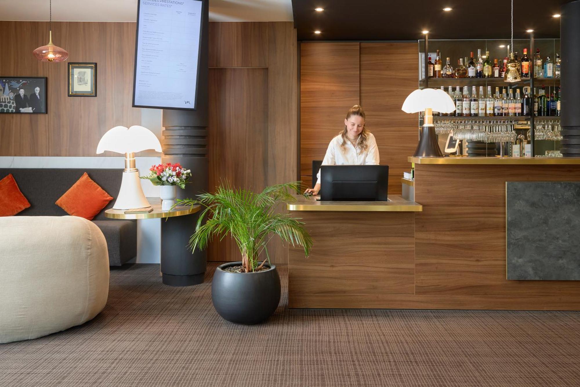Mercure La Duranne Gare Tgv 4*